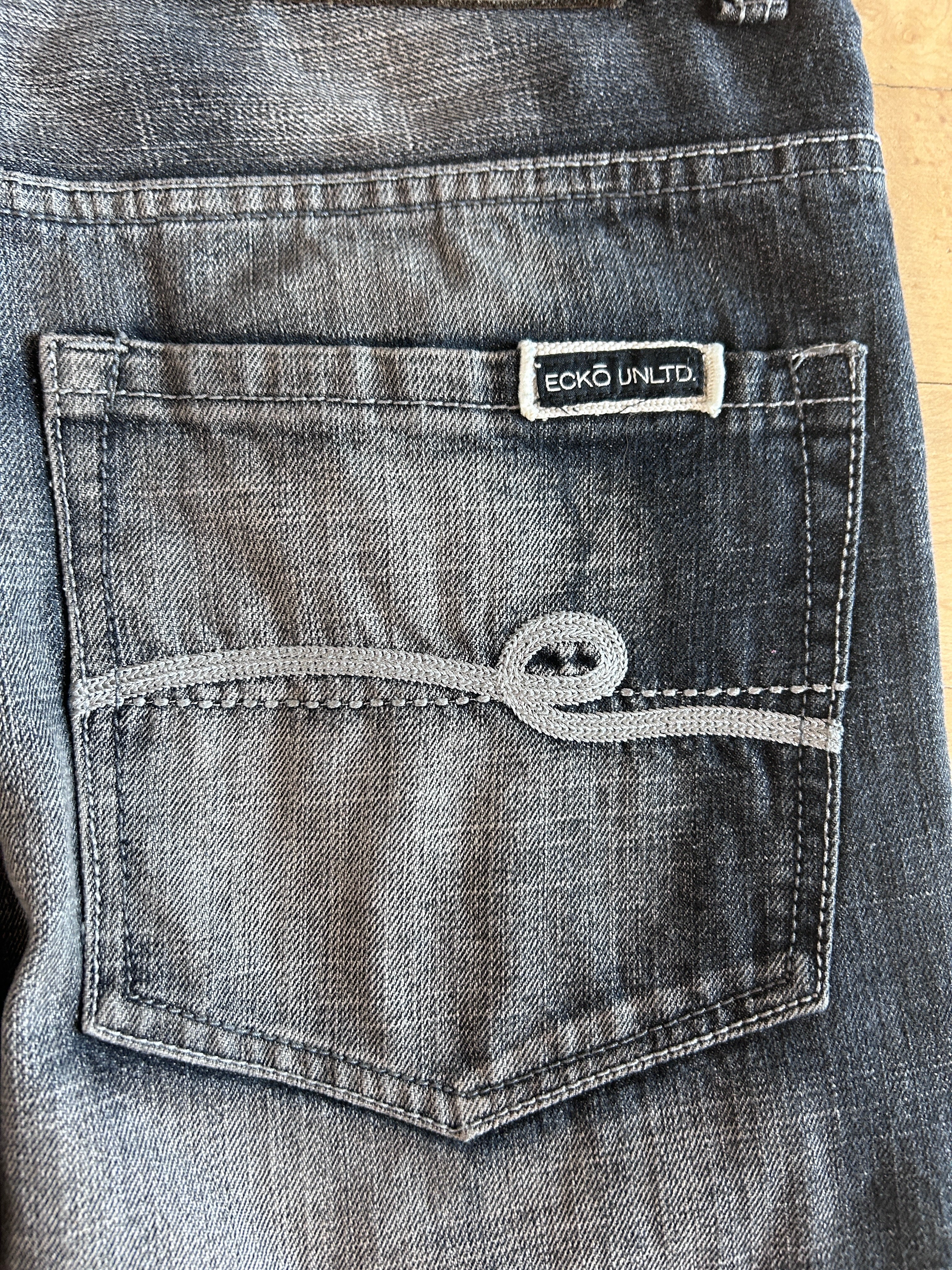 Ecko unltd 32x32 grey jeans