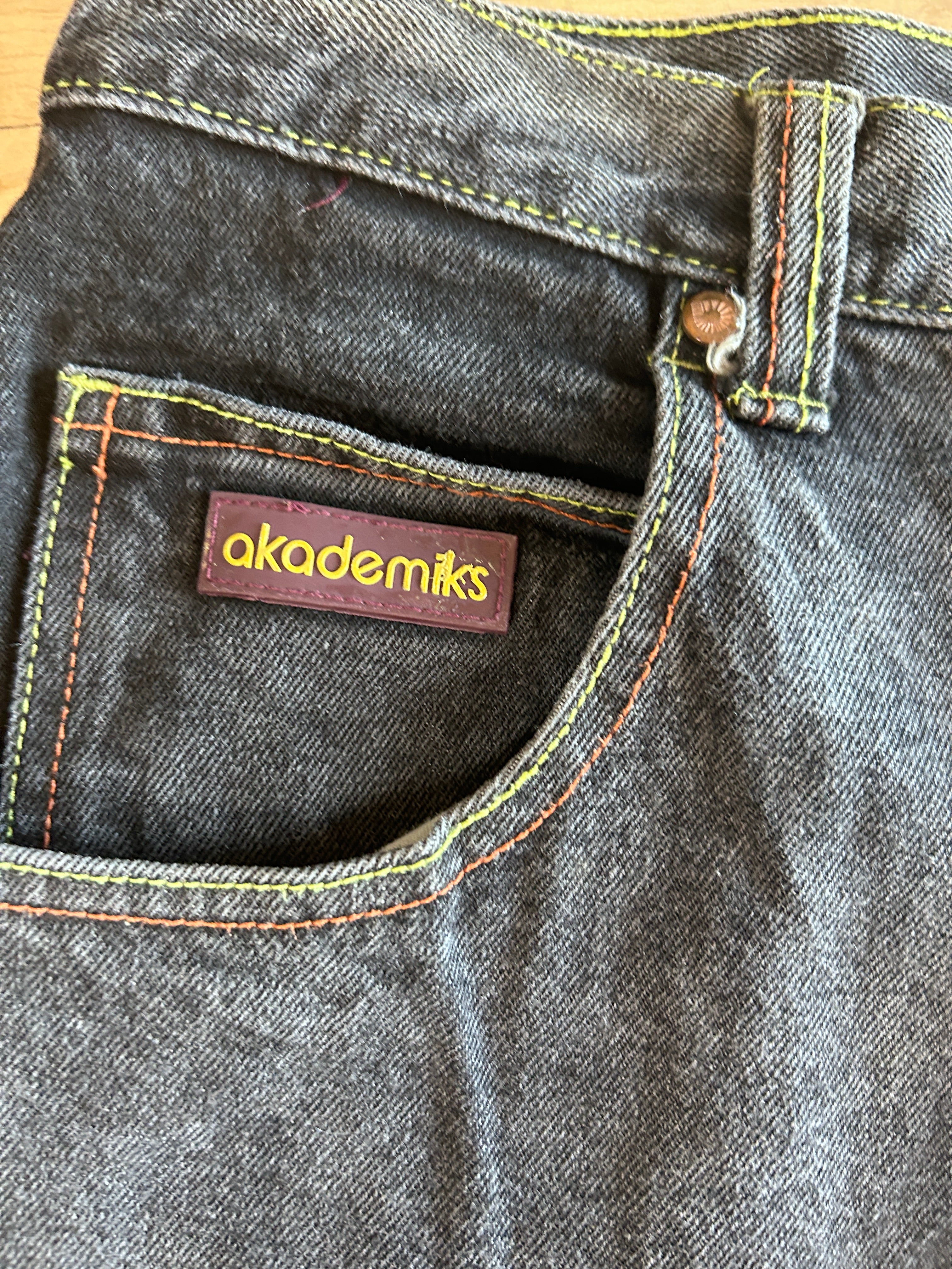 Akademics jeans 32x32