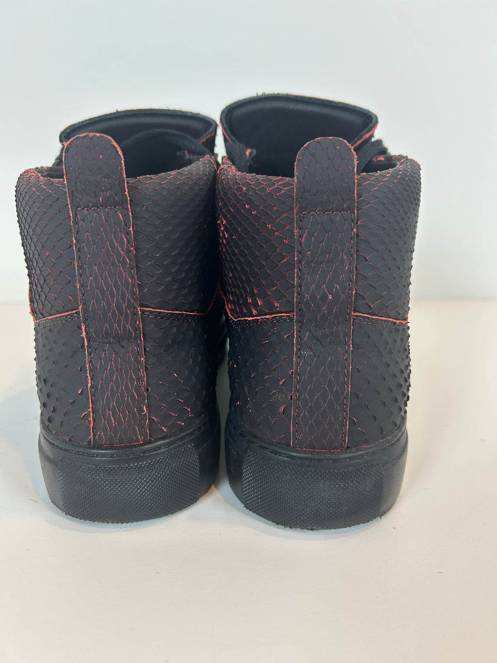 Balenciaga snake skin arenas size 11 US 44 EU