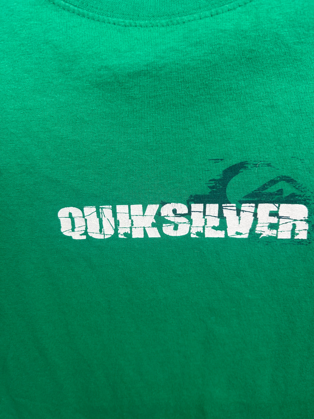 Quicksilver shirt - size medium