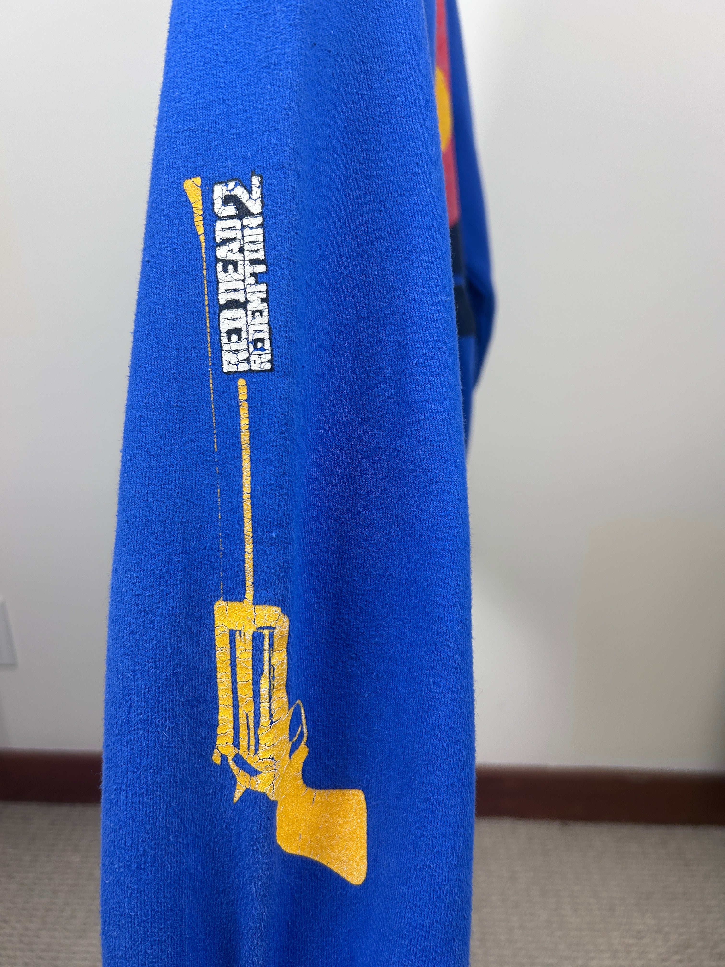Red dead redemption 2 hoodie - size medium