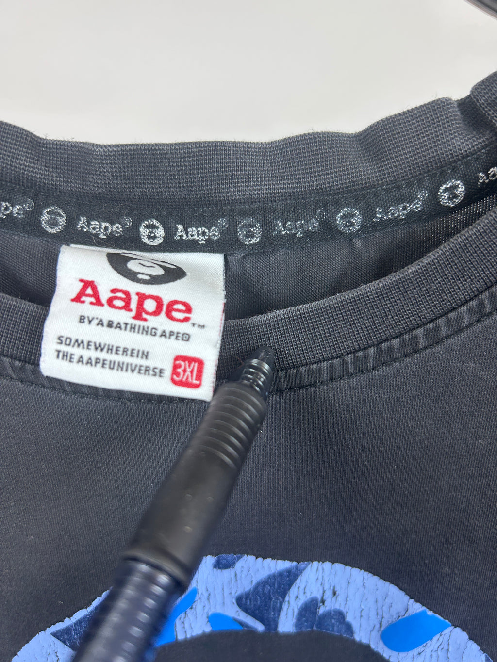 AAPE black t shirt - size large