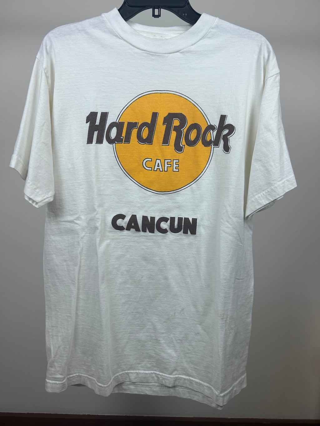 Hard Rock Cafe Cancun shirt - size large