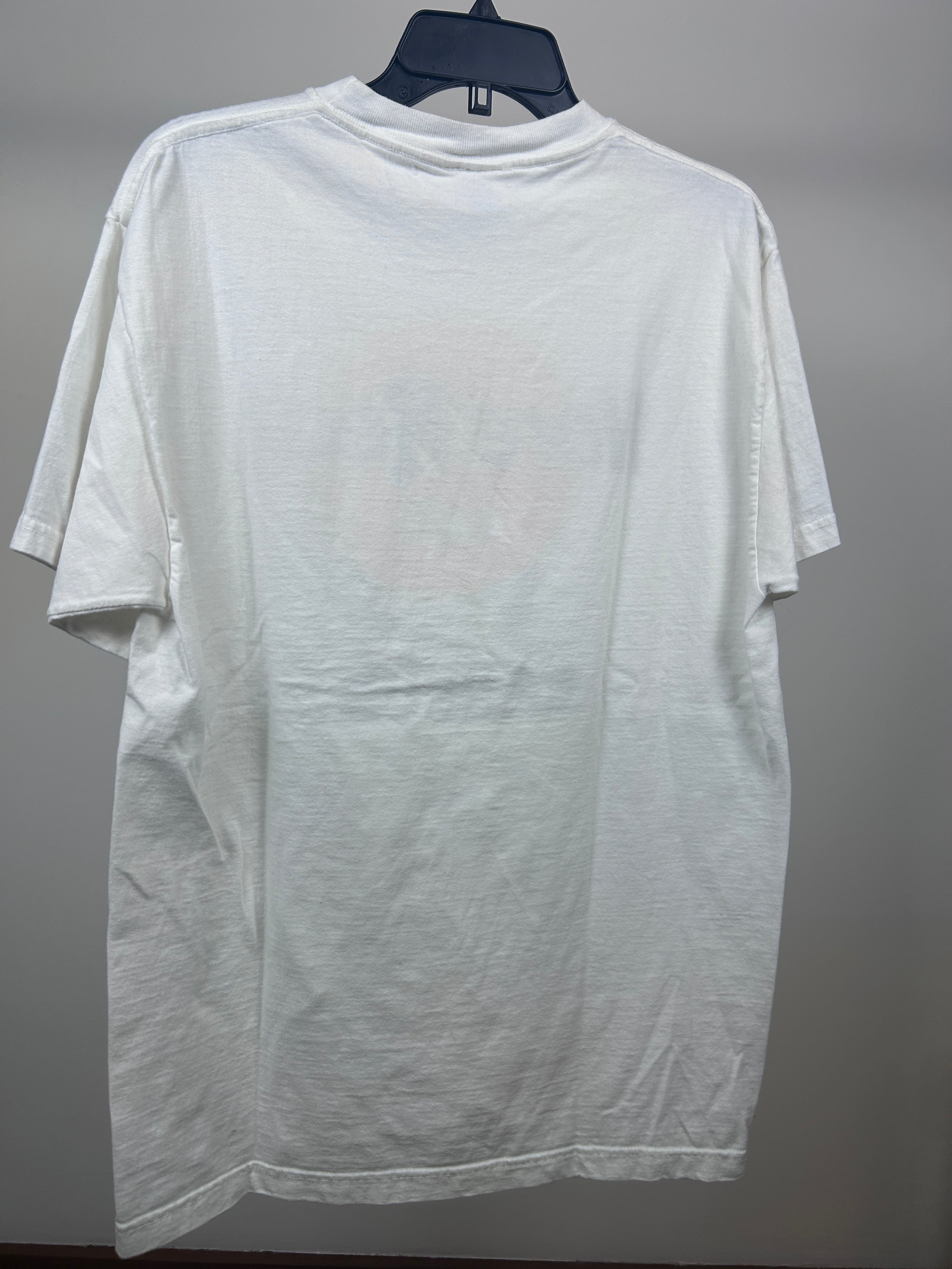 Hard Rock Cafe Cancun shirt - size large