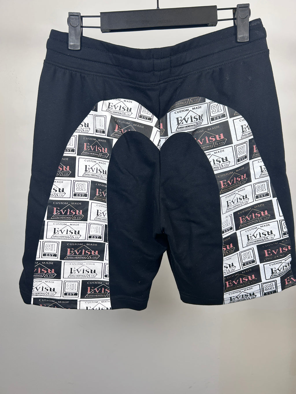 Evisu shorts size medium