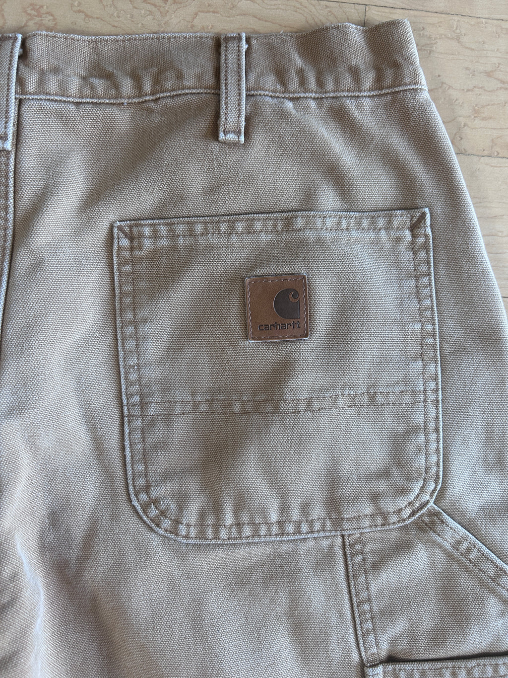 Carhartt lined cargos 33x32