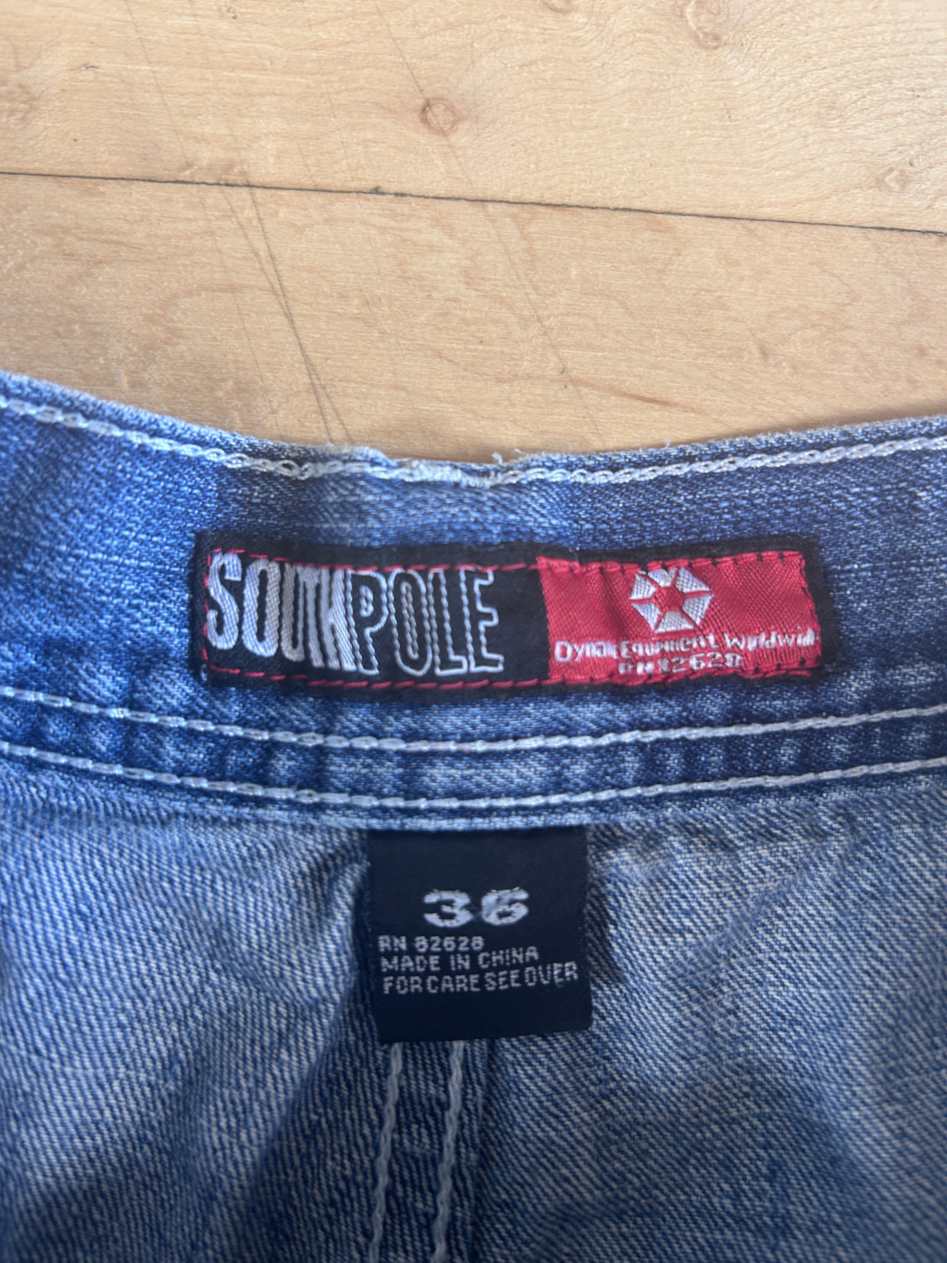 Southpole red tab jorts 36 waist