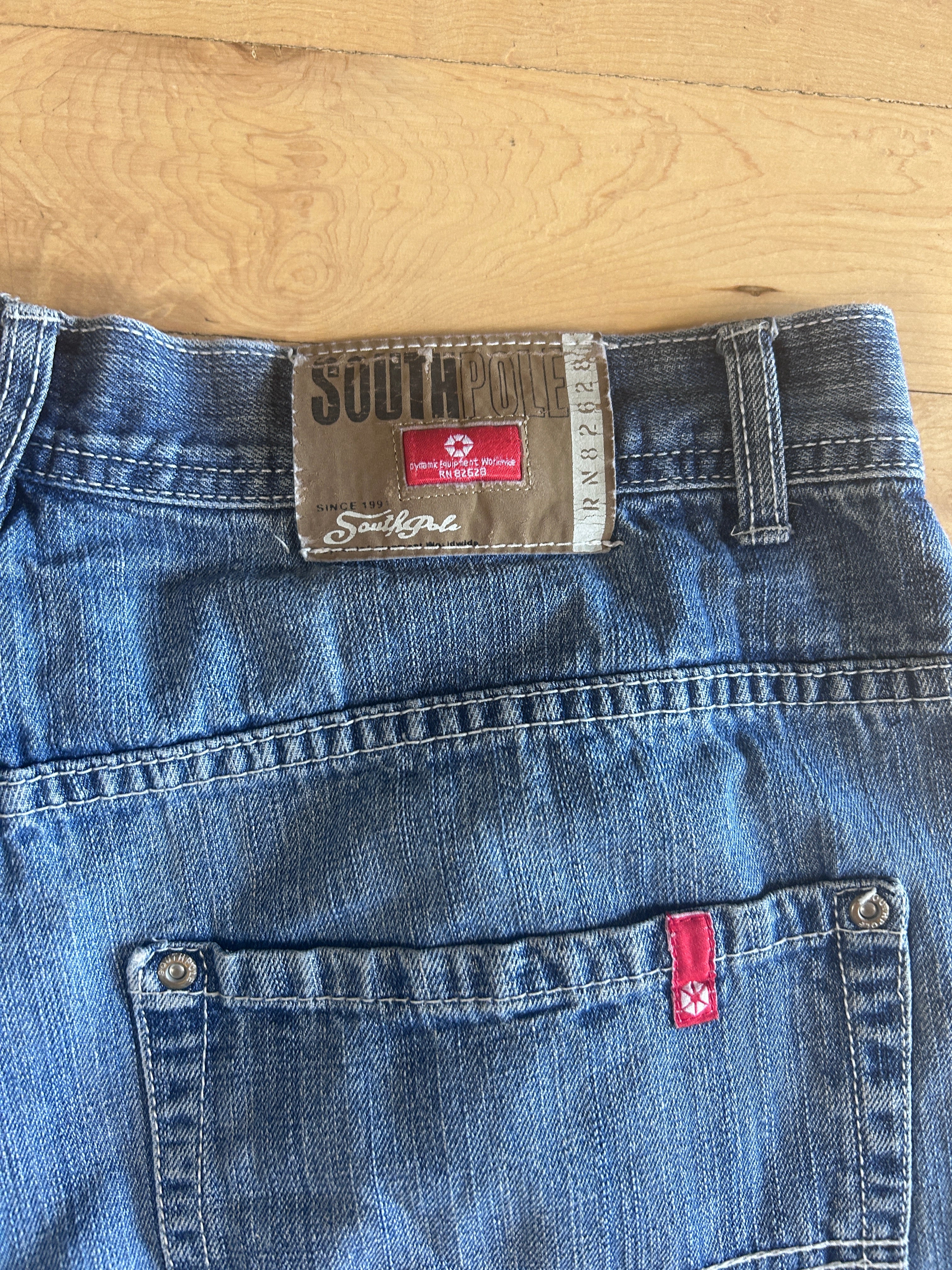 Southpole red tab jorts 36 waist