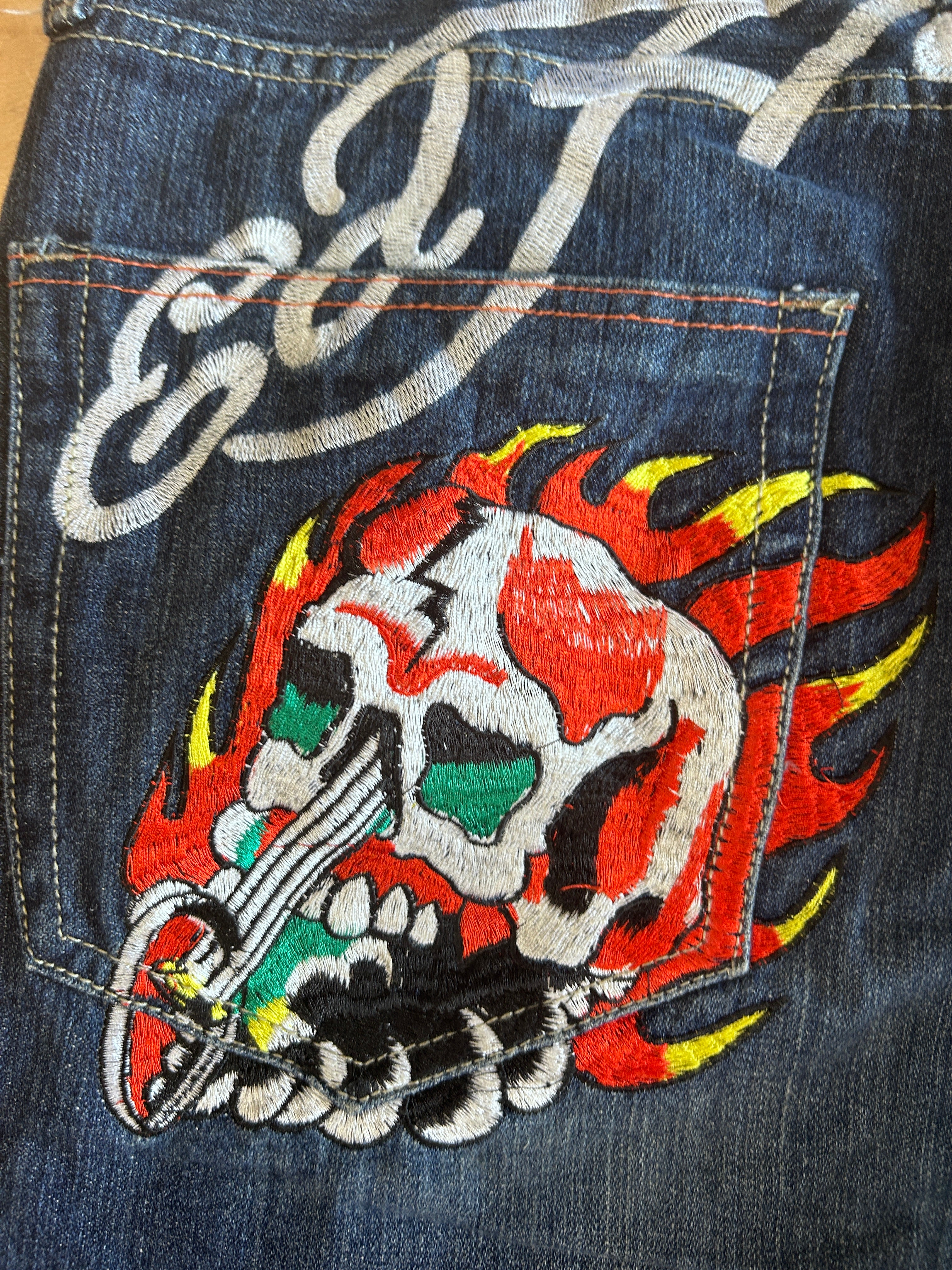 Philippines Ed Hardy’s 36x32